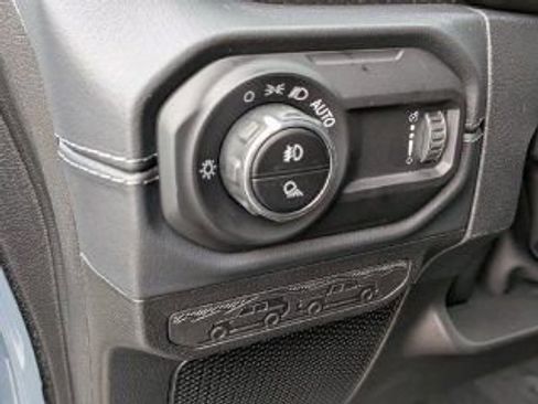 New 2026 Jeep Gladiator Mojave w/ Steel Bumper Group image 10