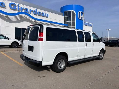 Used 2022 Chevrolet Express 3500 LS image 2