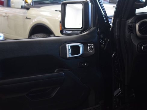 Used 2021 Jeep Gladiator Sport AWD/4WD image 21
