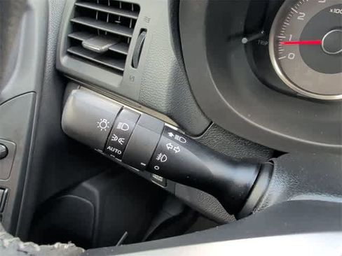 Used 2015 Subaru Forester 2.5i Limited image 26