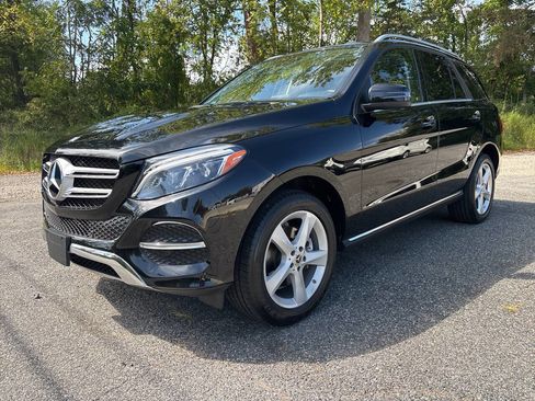 Used 2018 Mercedes-Benz GLE 350 4MATIC w/ Premium 2 Package image 4