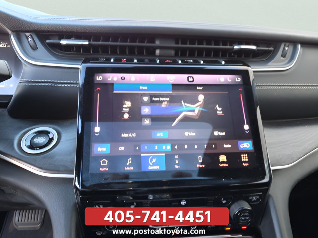 Used 2021 Jeep Grand Cherokee L Limited AWD/4WD image 23
