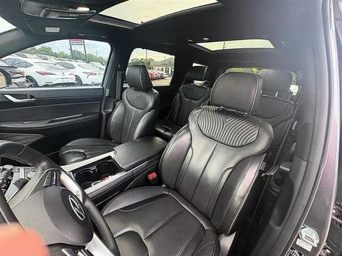 Used 2024 Hyundai Palisade Calligraphy FWD image 15