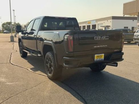 Used 2026 GMC Sierra 3500 AT4 w/ AT4 Premium Plus Package AWD/4WD image 7
