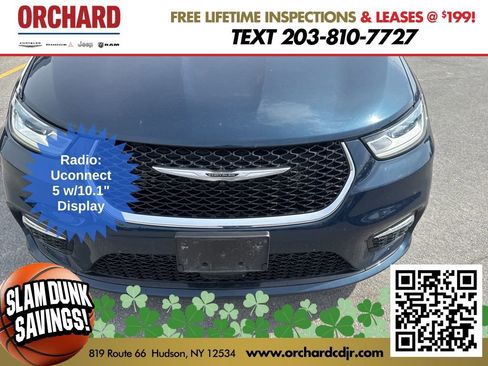 Used 2023 Chrysler Pacifica Touring-L image 8