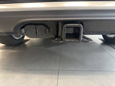 New 2026 Chrysler Pacifica Pinnacle image 12