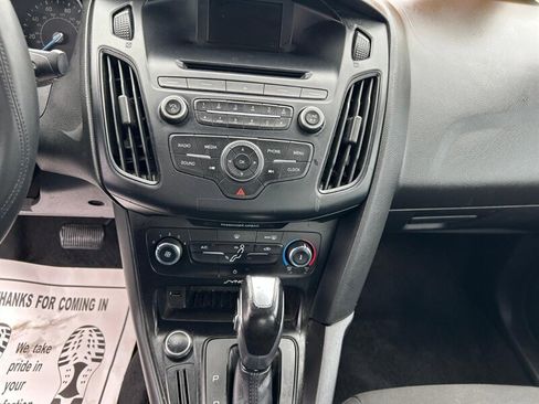 Used 2016 Ford Focus SE image 15