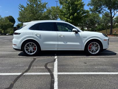New 2025 Porsche Cayenne S