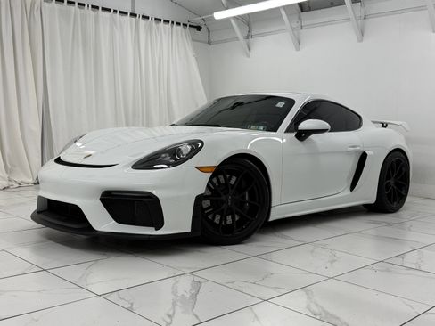 Certified 2020 Porsche 718 Cayman GT4 image 1