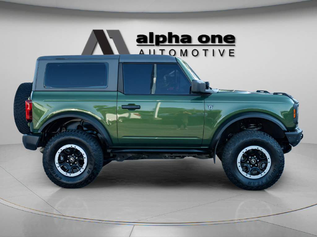 Used 2023 Ford Bronco 2-Door w/ Sasquatch Package AWD/4WD image 5