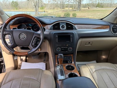 Used 2009 Buick Enclave CXL w/ Entertainment Package #3 image 12