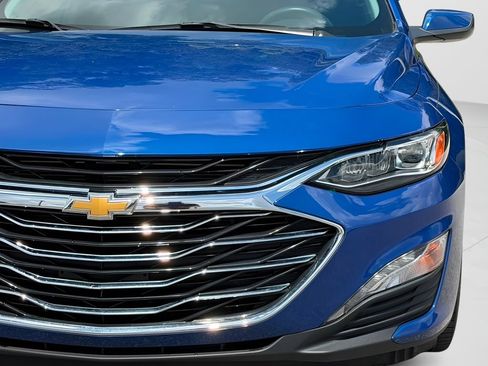 Used 2023 Chevrolet Malibu LT FWD image 25