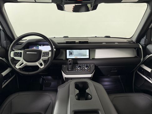 Used 2024 Land Rover Defender 110 S AWD/4WD image 17