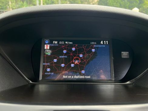 Used 2015 Acura TLX w/ Technology Package image 25