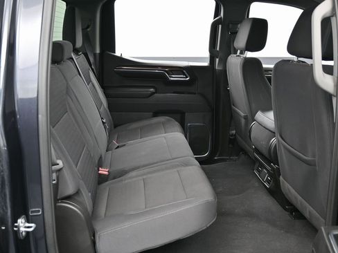 Used 2024 Chevrolet Silverado 1500 LT image 33