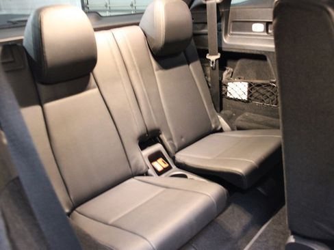 Used 2020 Mercedes-Benz GLE 350 4MATIC image 9