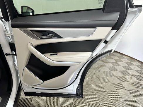 New 2026 Jaguar F-PACE R-Dynamic S image 19