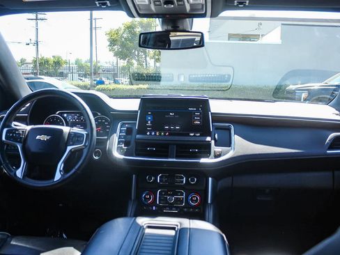 Used 2021 Chevrolet Tahoe Premier image 17