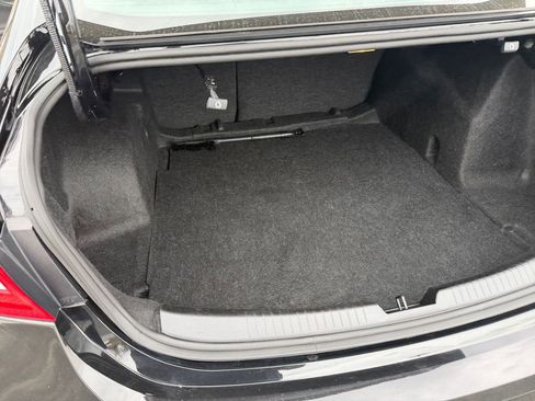 Used 2024 Chevrolet Malibu LT image 25