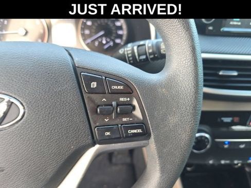 Used 2019 Hyundai Tucson Value FWD image 11