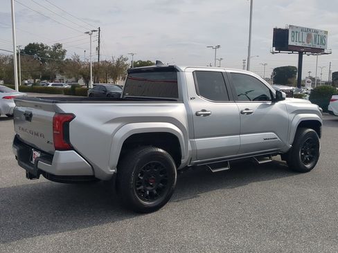 Used 2024 Toyota Tacoma SR5 image 13