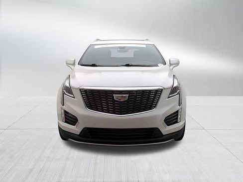 Certified 2023 Cadillac XT5 Premium Luxury w/ Technology Package AWD/4WD image 2