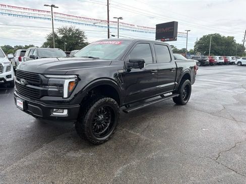 Used 2024 Ford F150 Platinum w/ FX4 Off-Road Package AWD/4WD image 1