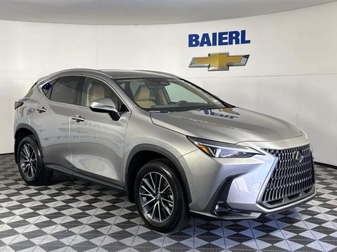 Used 2025 Lexus NX 350 AWD w/ Accessory Package (2T) image 7
