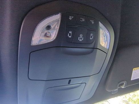 New 2026 Chrysler Pacifica Select w/ S Appearance Package image 34