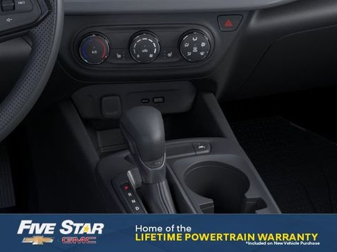 New 2026 Chevrolet Trax LS w/ LS Convenience Package FWD image 23