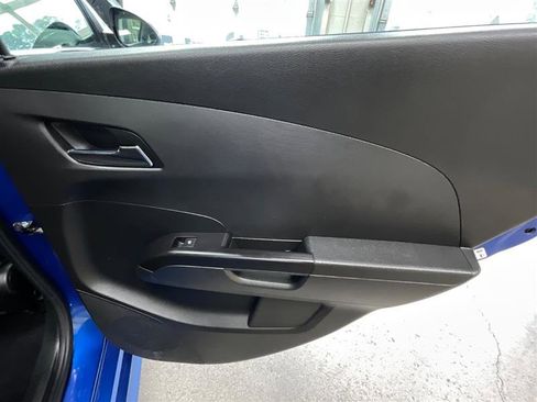 Used 2019 Chevrolet Sonic LT w/ Convenience Package image 16