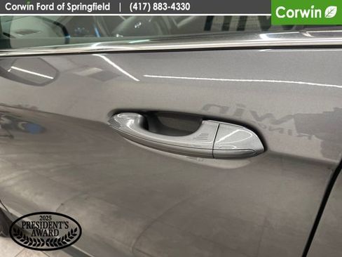 Certified 2024 Ford Edge SEL AWD/4WD image 19