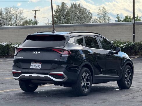 Used 2023 Kia Sportage EX w/ EX Premium Package AWD/4WD image 5