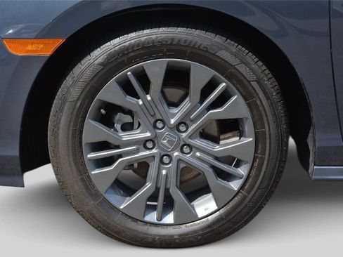 Certified 2026 Honda Odyssey Touring image 33