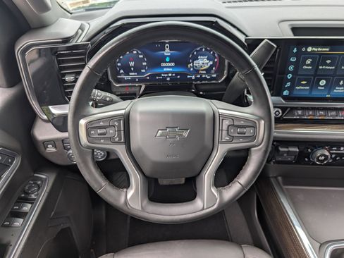 Used 2025 Chevrolet Silverado 2500 LT w/ Trail Boss Package AWD/4WD image 23