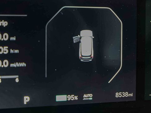 Certified 2024 Kia EV9 Land image 10