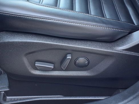 Certified 2023 Ford Edge SEL w/ Convenience Package image 4