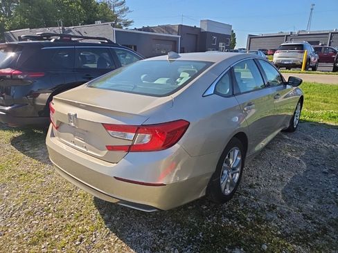 Used 2019 Honda Accord LX image 3