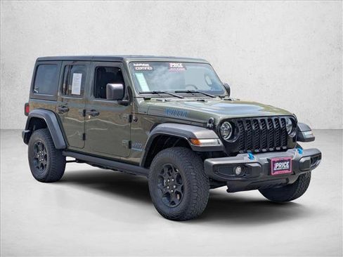 Used 2023 Jeep Wrangler Unlimited AWD/4WD image 3