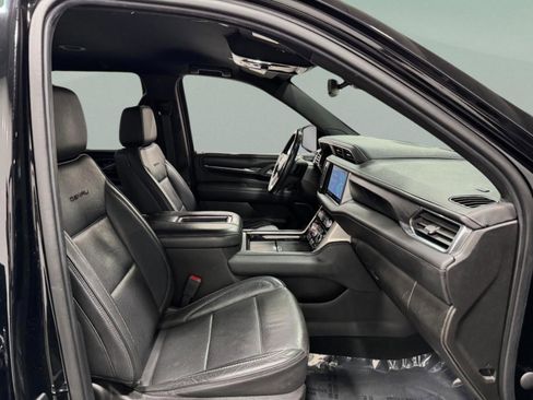 Used 2021 GMC Yukon Denali image 21