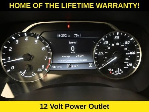 Used 2022 Nissan Frontier SV AWD/4WD image 17
