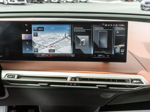 Used 2023 BMW iX xDrive50 w/ Premium Package image 21