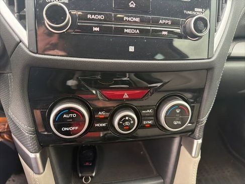 Used 2020 Subaru Forester Limited image 22