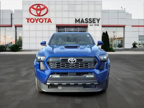 Used 2024 Toyota Tacoma TRD Sport image 8