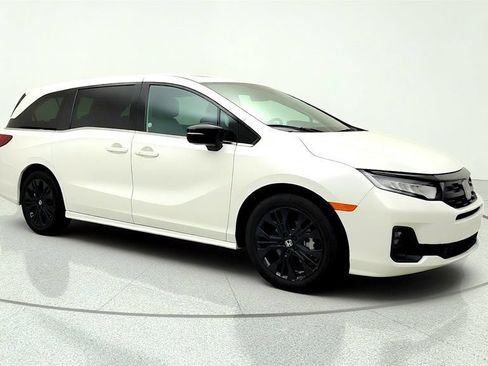 Used 2025 Honda Odyssey Sport-L image 3