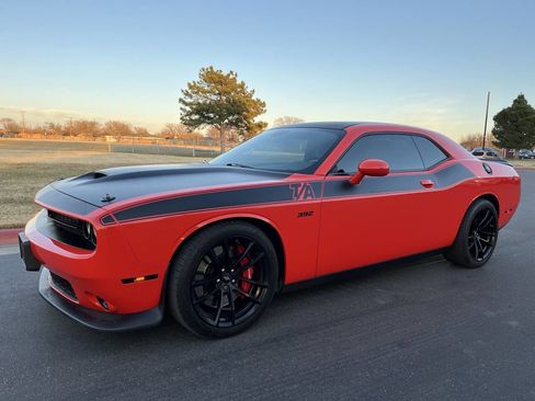 Used 2018 Dodge Challenger T/A image 1