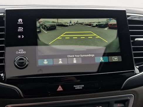 Certified 2023 Honda Passport TrailSport image 19