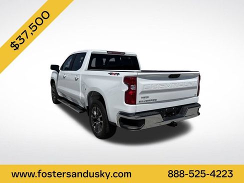 Used 2024 Chevrolet Silverado 1500 LT AWD/4WD image 3