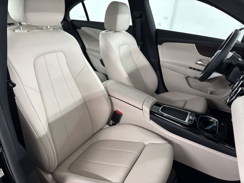 Certified 2026 Mercedes-Benz CLA 250 image 31