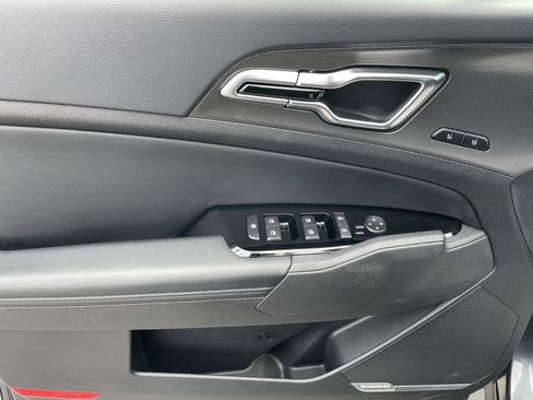 Used 2024 Kia Sportage SX Prestige image 23